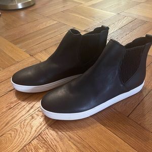 Blondo Waterproof slip on shoes